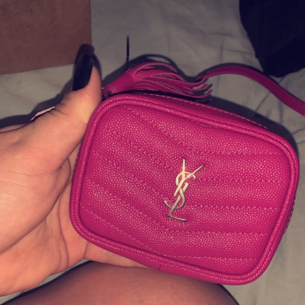 SAINT LAURENT BABY BAG!!! Like new paid 800 asking for 500 or best offer!!! - Picture 7 of 10